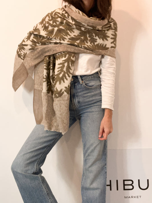 OTRAS. Bufanda lana en verde