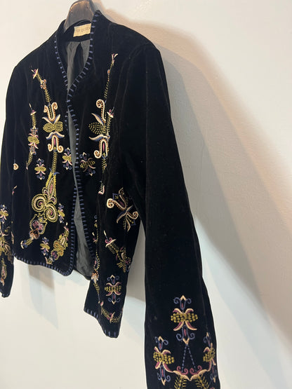 TOP QUEENS. Chaqueta terciopelo bordada. T XS/S