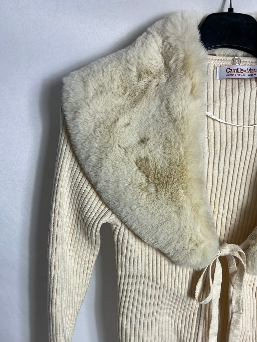 MANGO. Rebeca canalé pelo extraible. T S