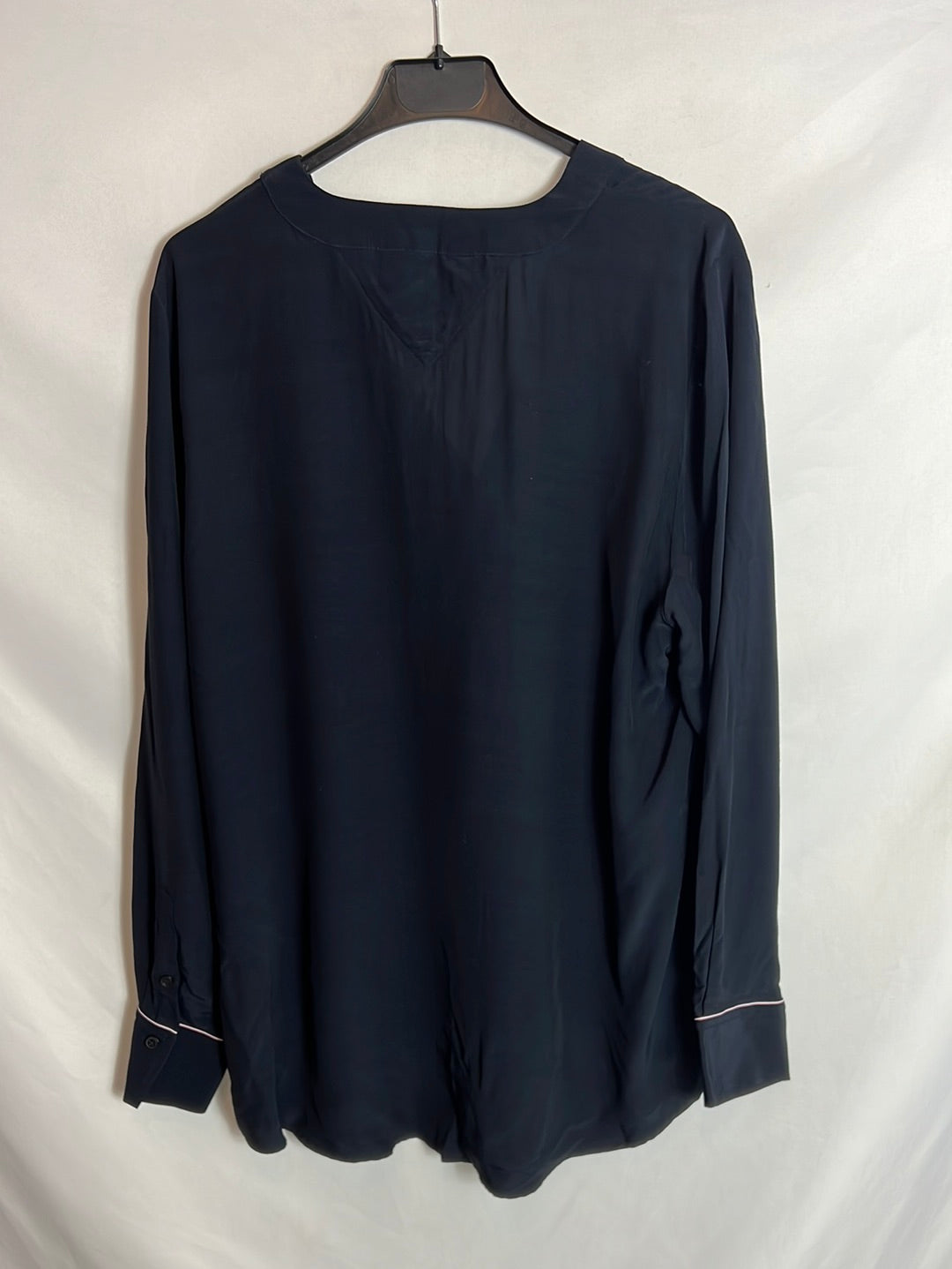 TOMMY HILFIGUER. Blusa azul fluida T.42