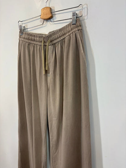 Pantalón beige fluido
