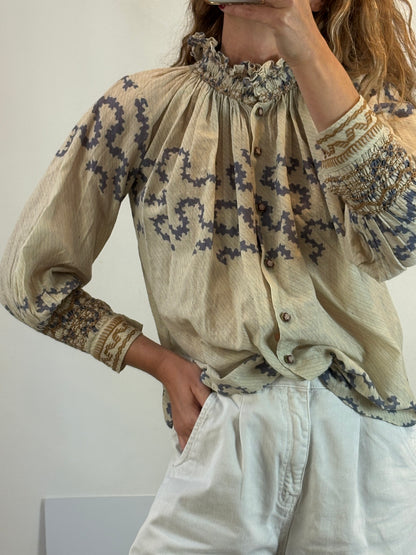 CORD. Blusa volumen estampada