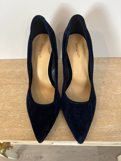 AUTOGRAPH. Salones azules terciopelo. T 38