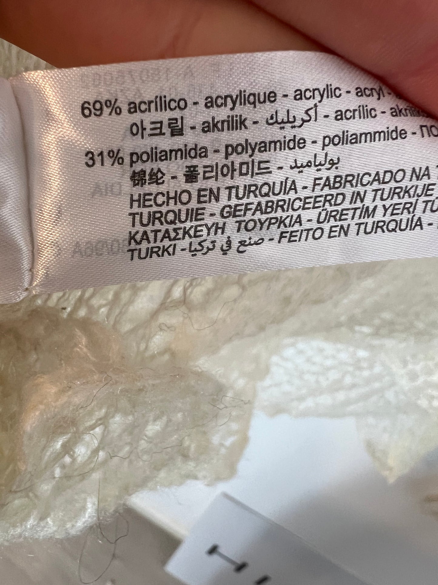 ZARA. Two-tone open knit top. TM