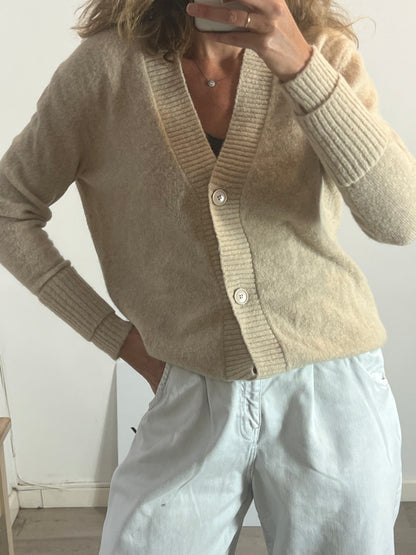 DOROTHEE SCHMACHER.Cárdigan beige