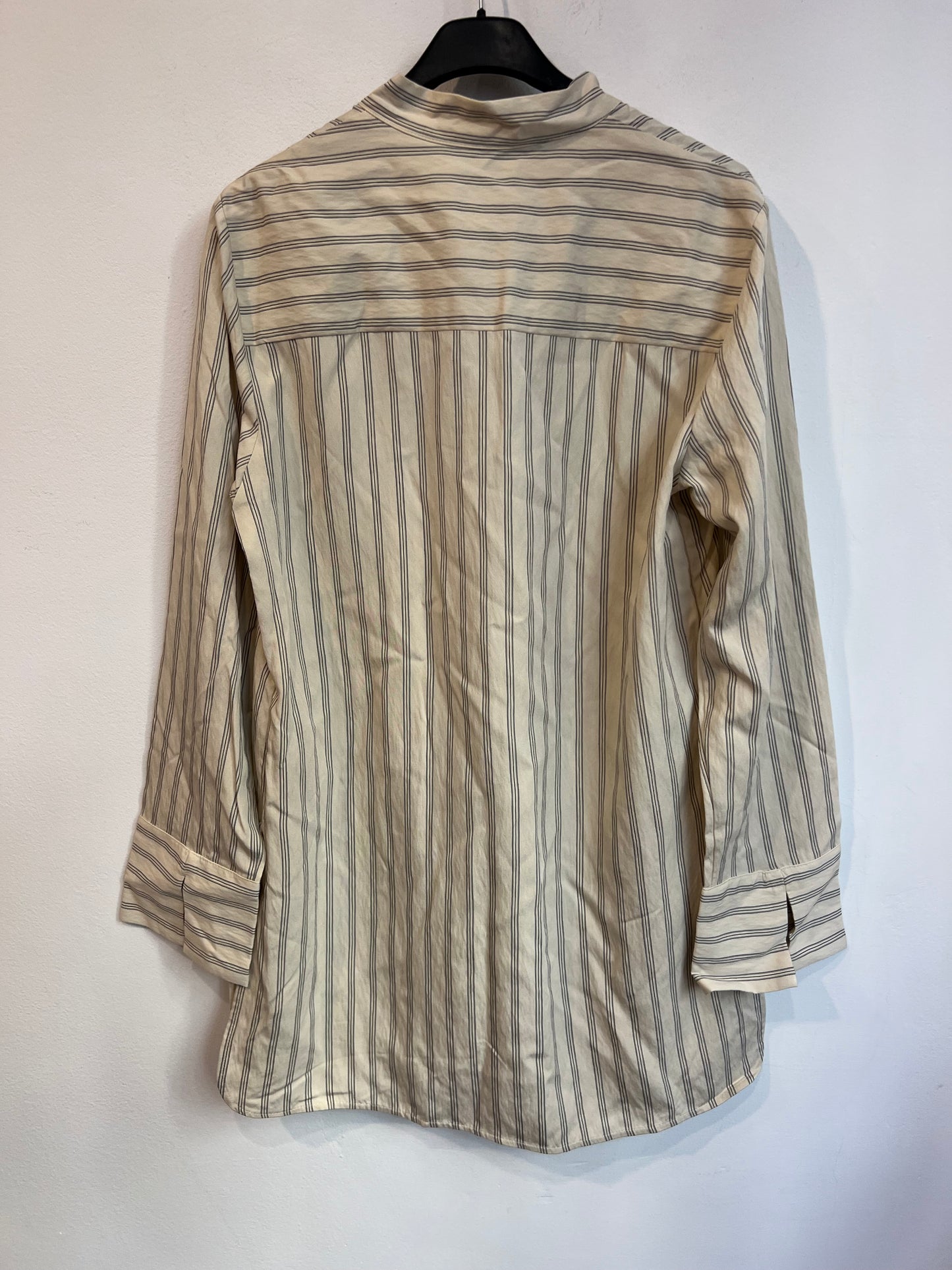 ZARA. Flowy beige striped shirt. TS