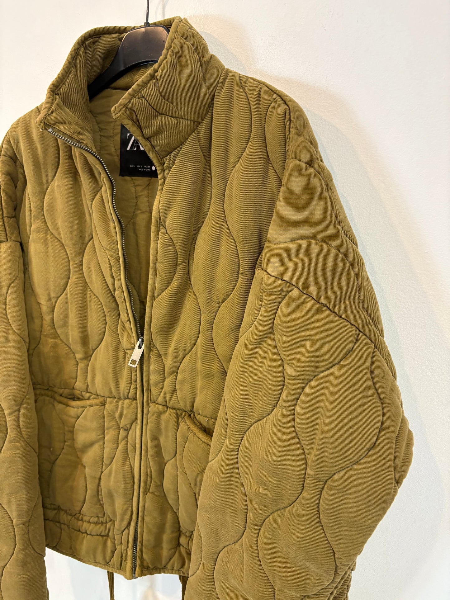 ZARA. Coral beaded jacket. TS