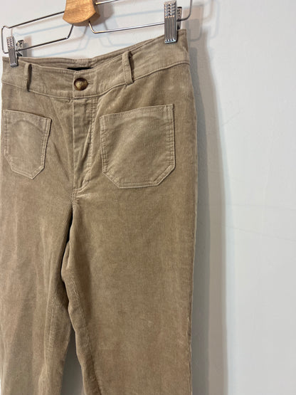 MASSIMO DUTTI. Beige micro corduroy pants. T 36