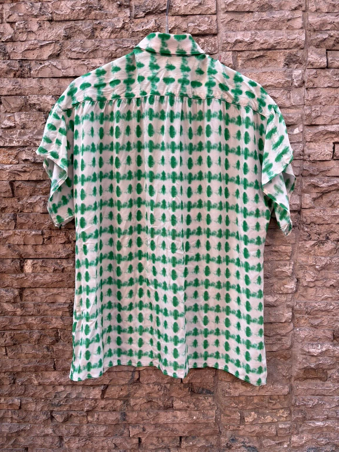 GERARD DAREL. Blusa fluida tonos verdes