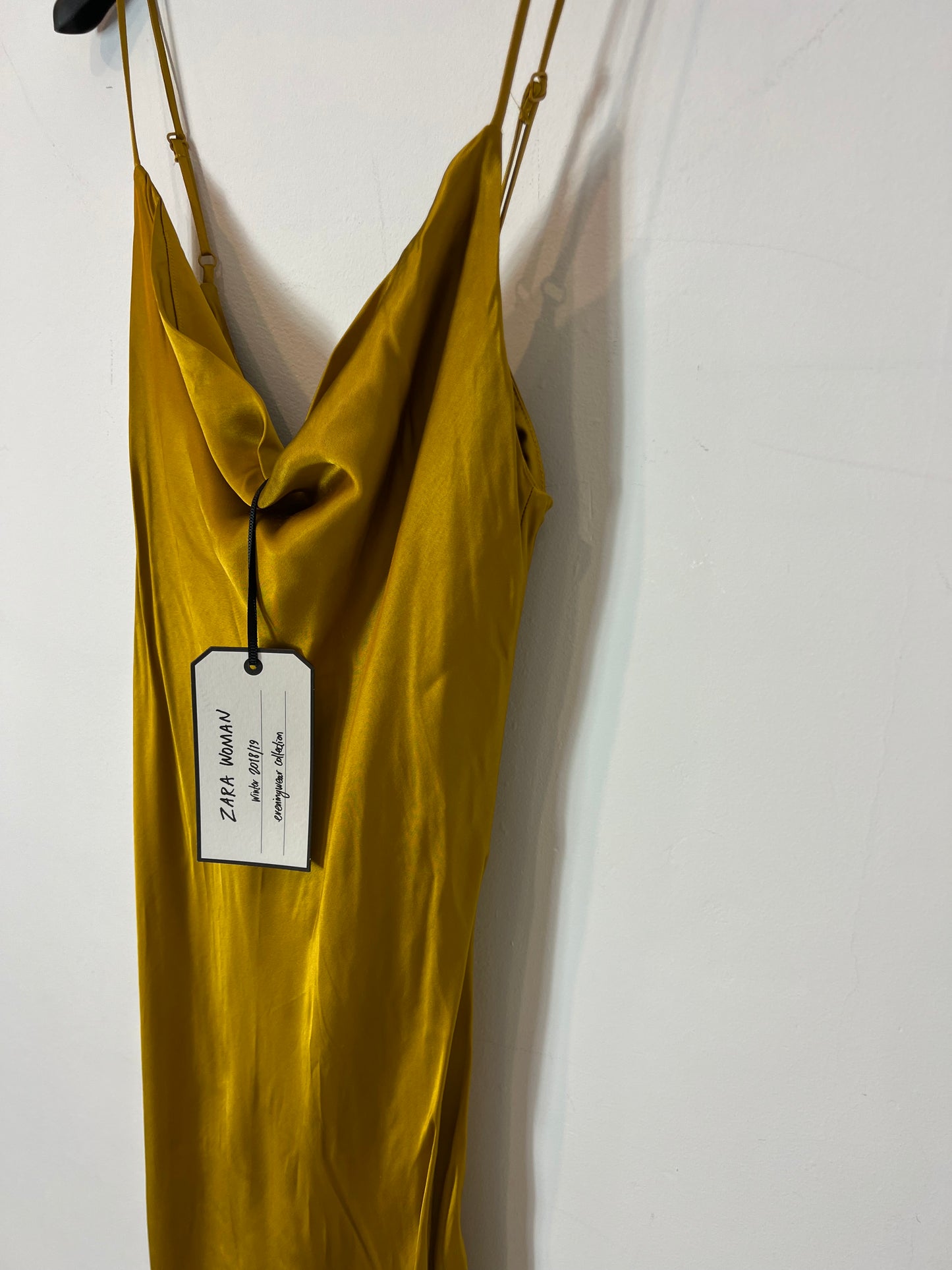 Zara Satin Midi Dress Zara Mustard Slip Dress Mustard Satin Midi Dress Ts Hibuy Market Zara Satin Midi Dress Zara Mustard Slip Dress Mustard Satin Midi Dress Ts Hibuy Market