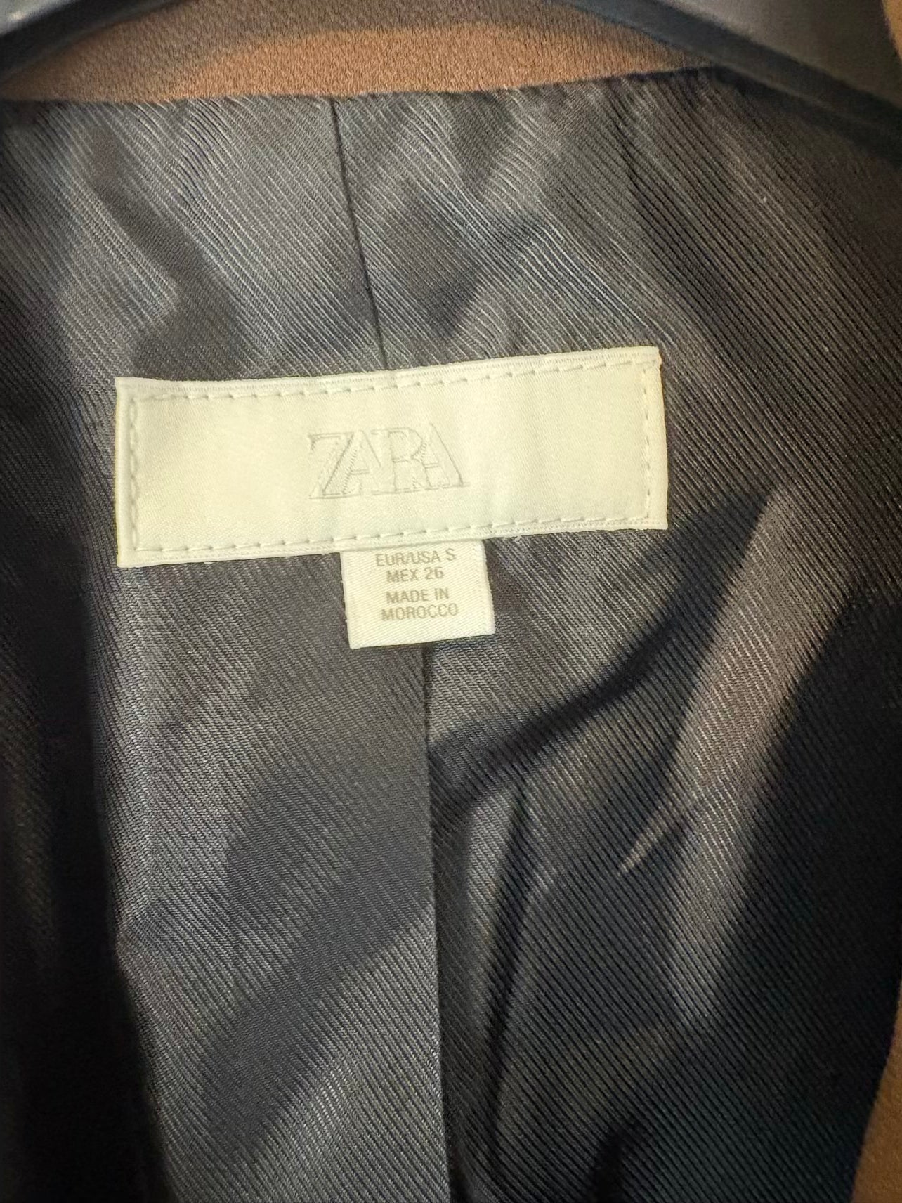 ZARA. Long pink ribbed poncho Tm