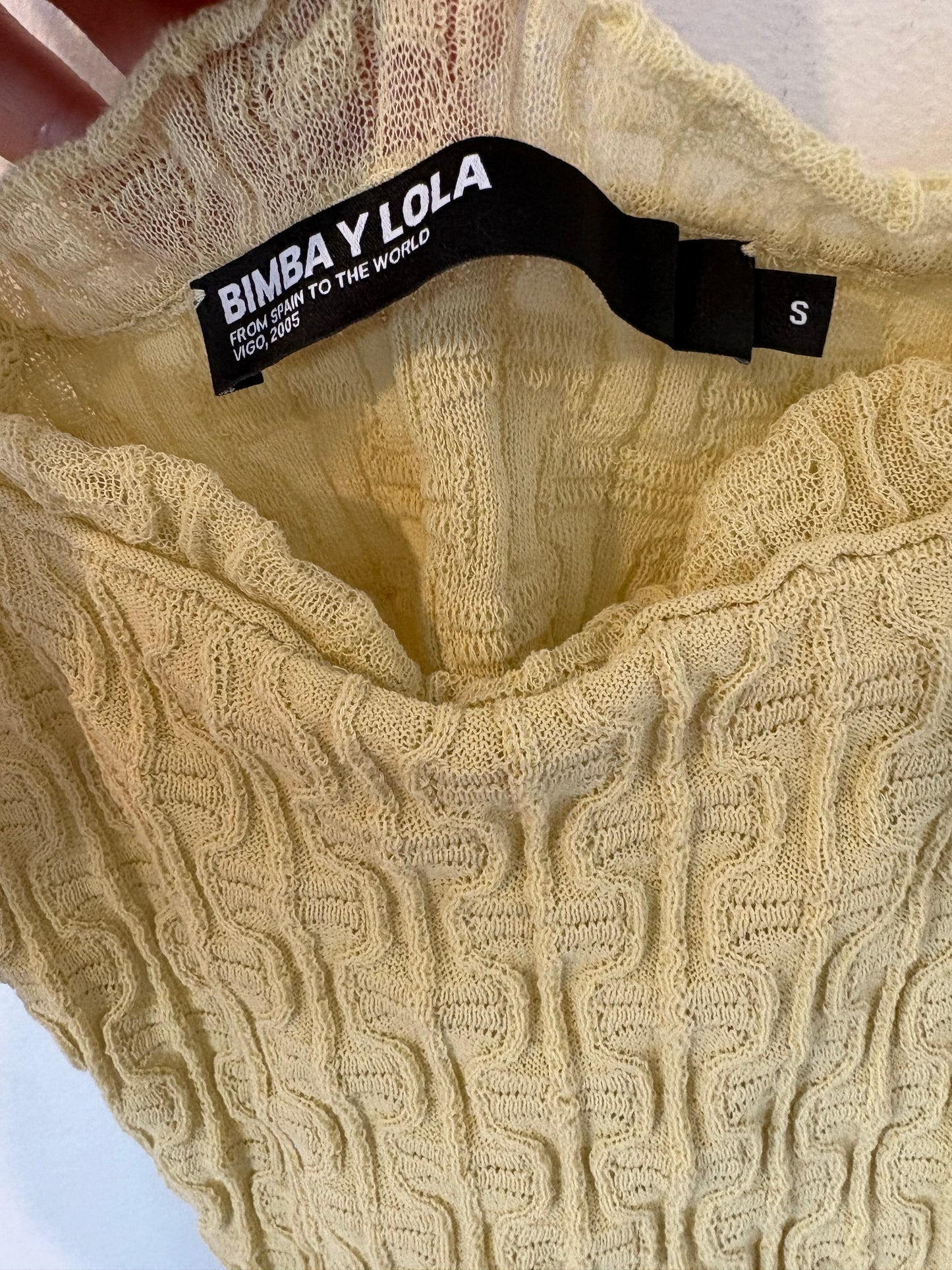 BIMBA Y LOLA. Top punto elástico pastel