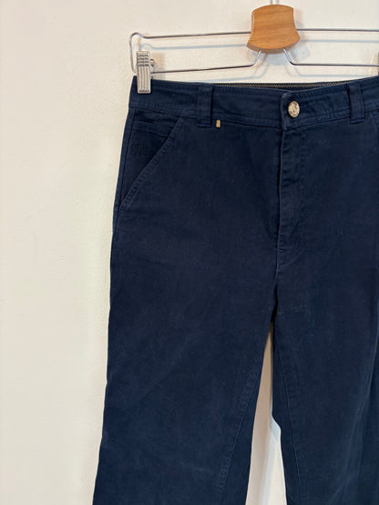 ET VOUS. Pantalón azul ligeramente acampanado