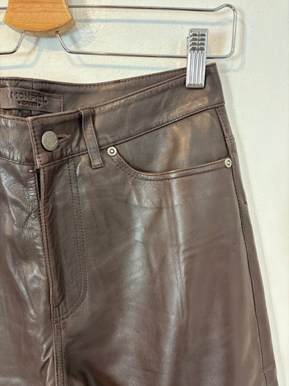 MONPIEL. Pantalón marrón piel