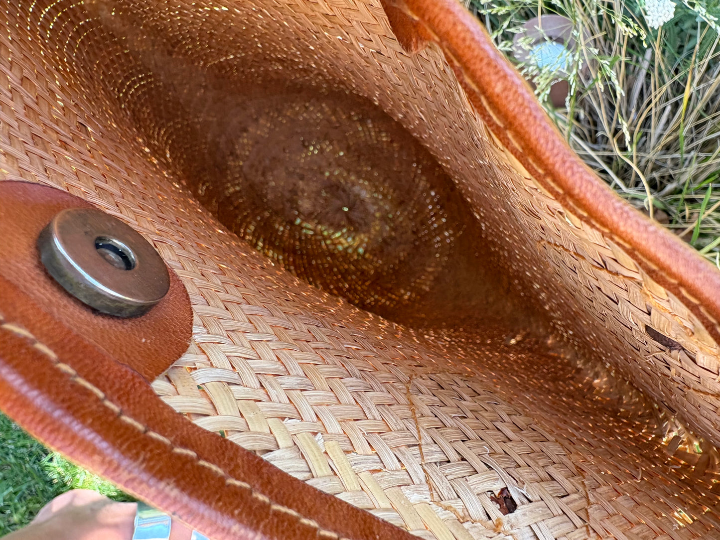 OTRAS. Bolso mimbre hecho mano