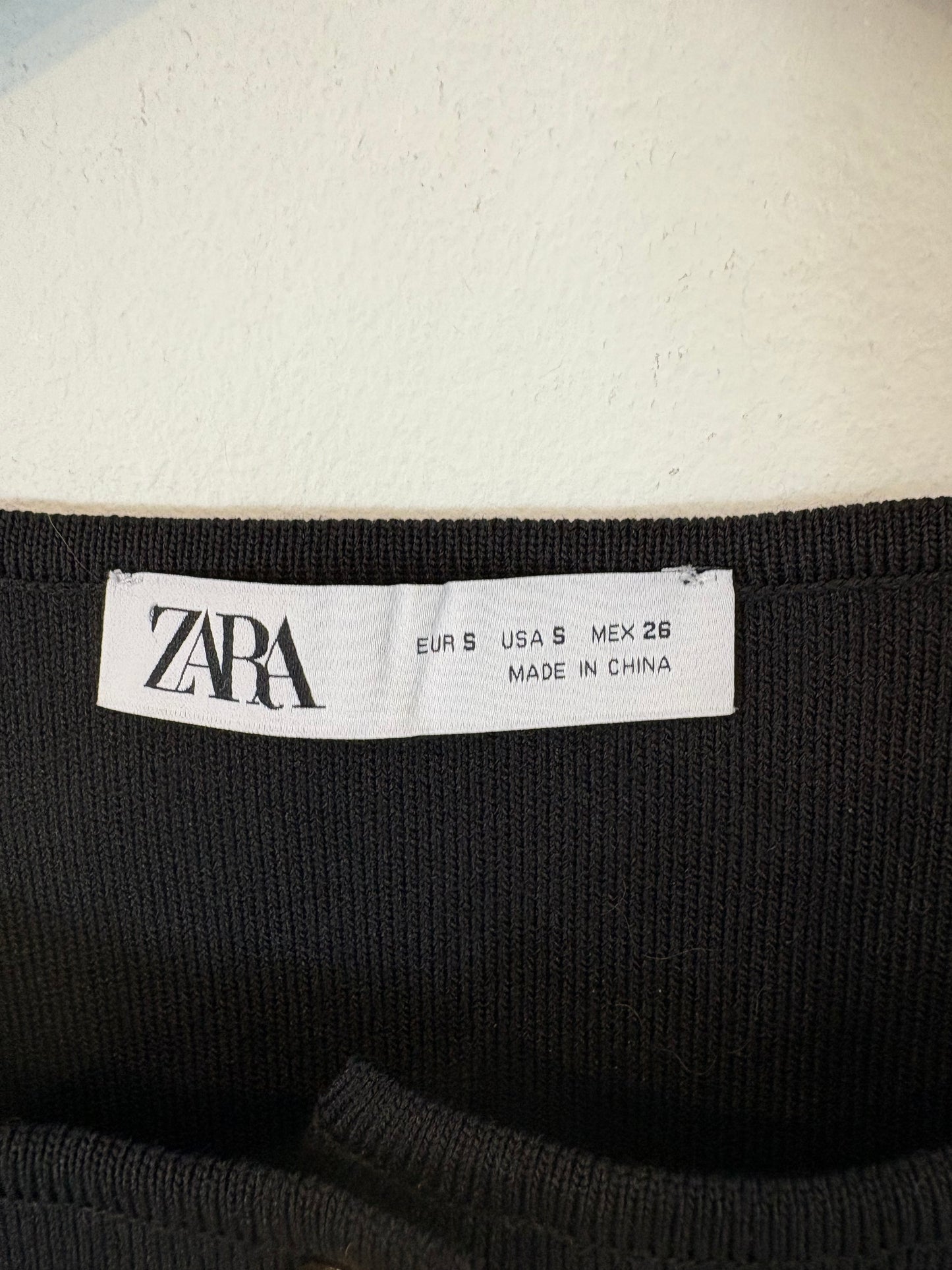 ZARA. Black stretch knit set. TS