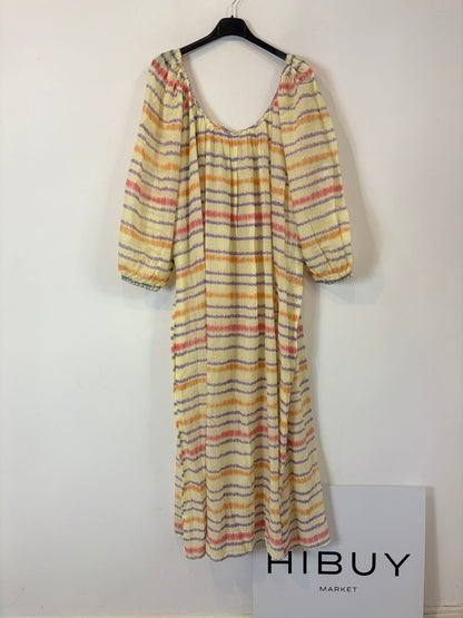 ZARA. Vestido largo estilo kaftán estampado