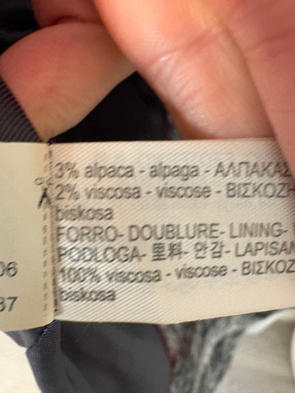 ZARA. Black stretch knit top. TL