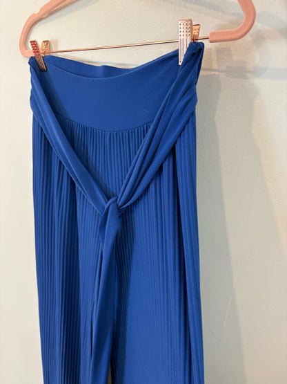 Pantalón azul klein fluido