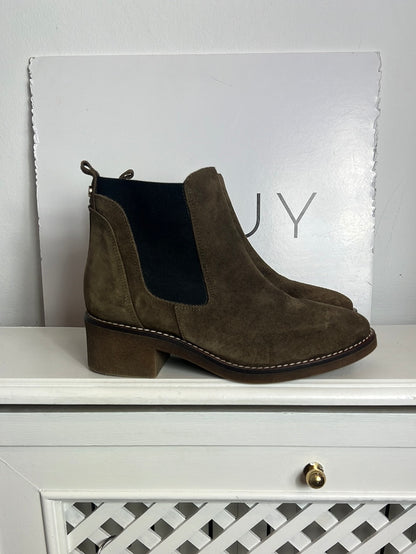 ZENDRA. Botas marrones T.40