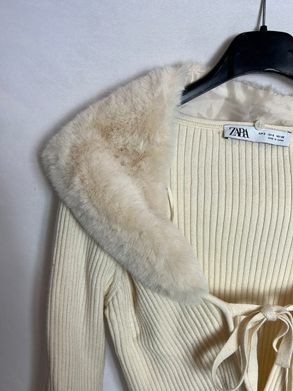 ZARA. Chaqueta corta canale pelo. T S