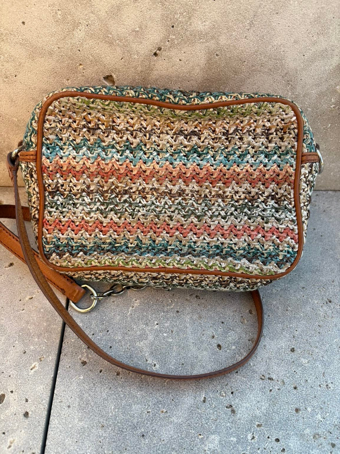 BIMBA Y LOLA. Bolso bandolera tela colores