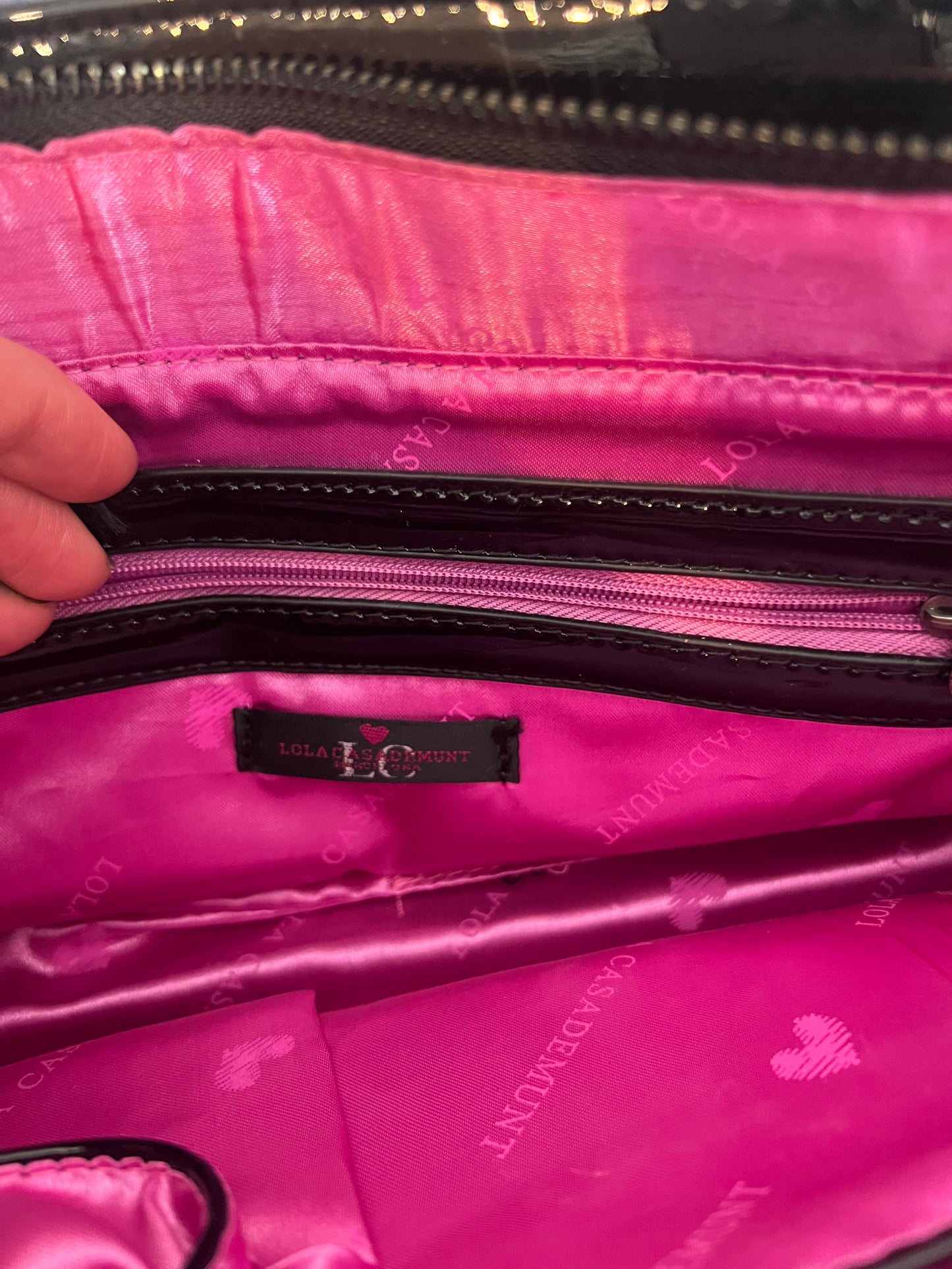 LOLA CASADEMUNT. Bolso azul terciopelo abalorios