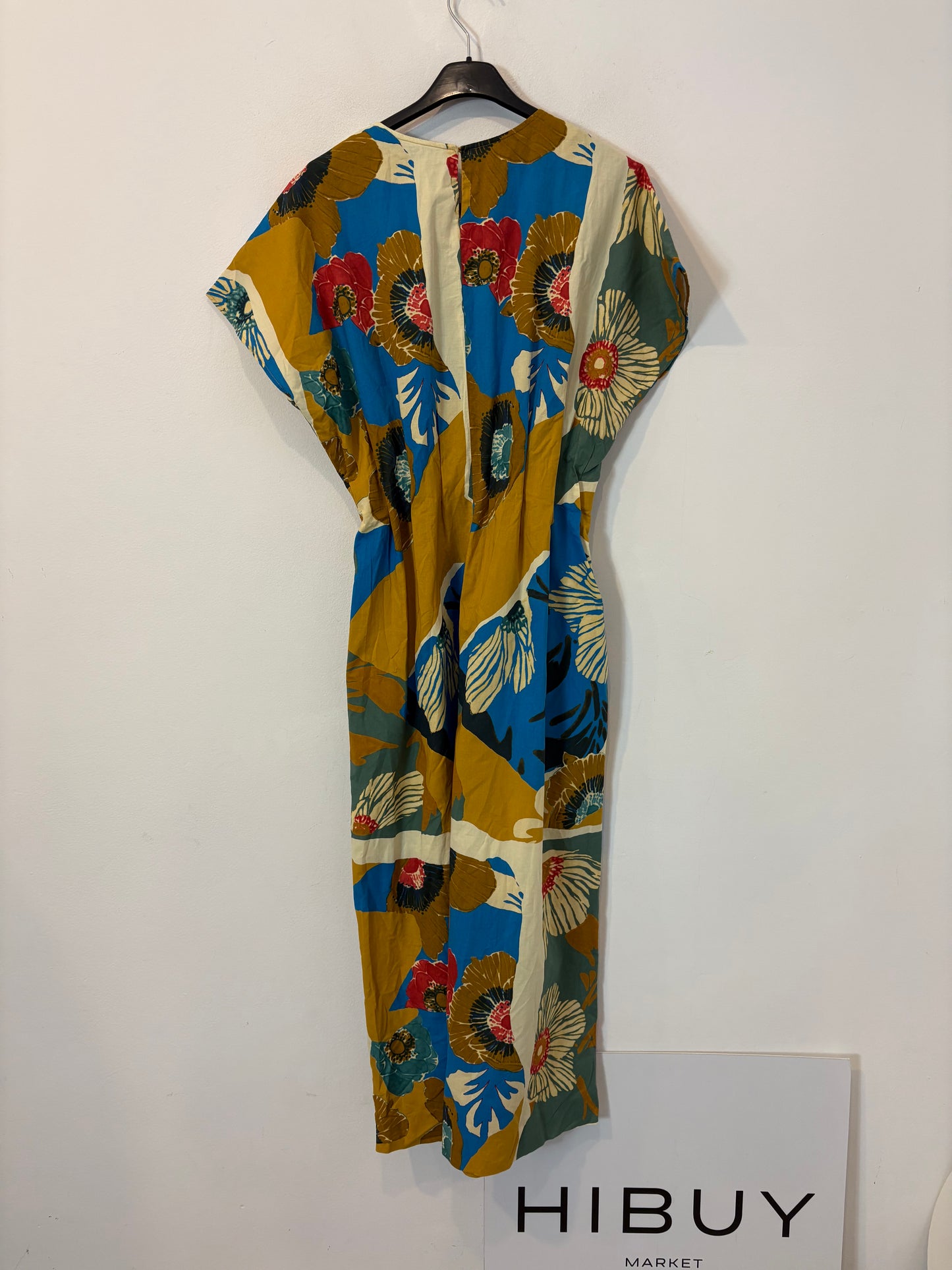 ZARA. Vestido midi estampado