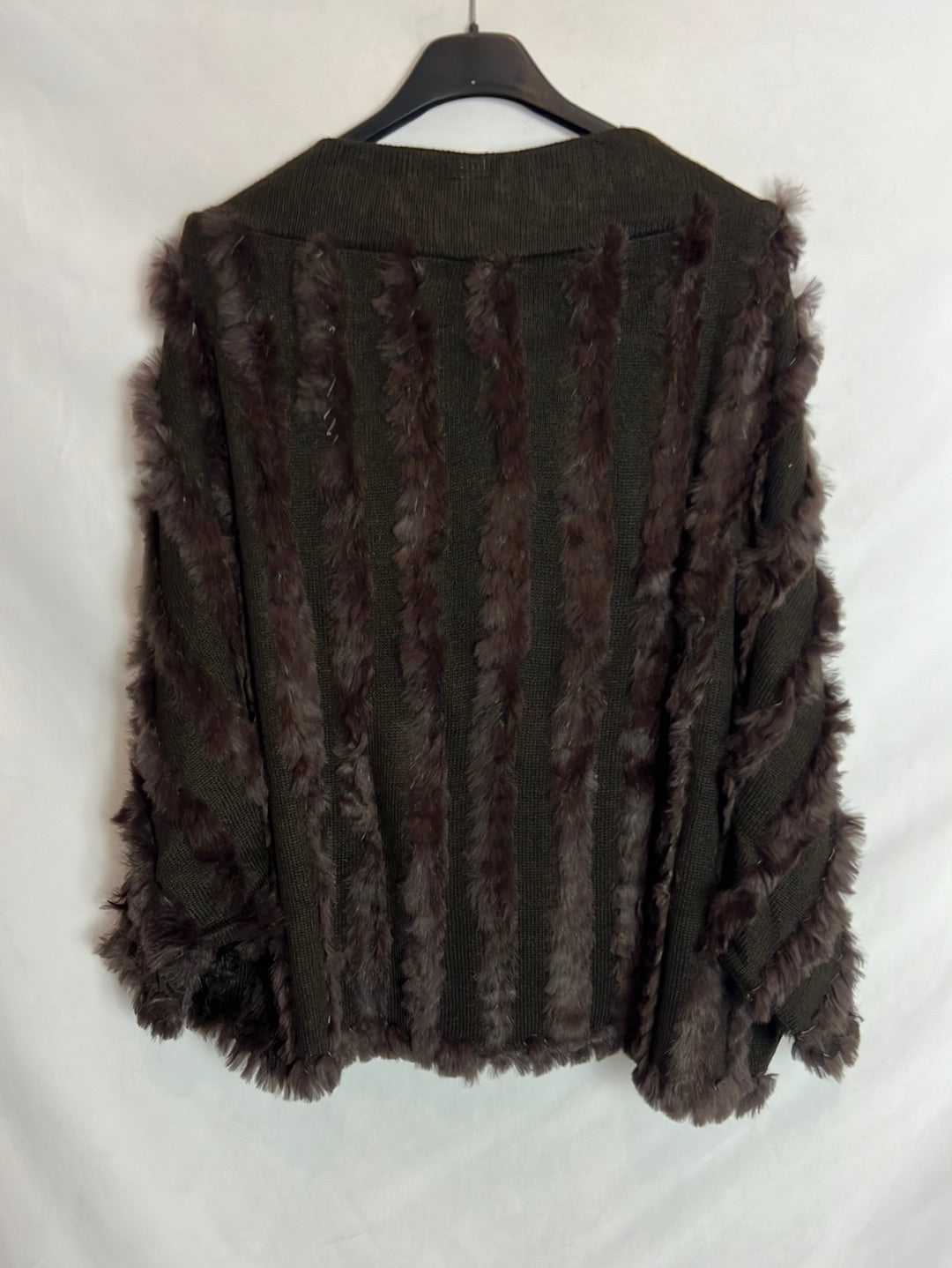 K-YEN. Jersey marrón pelo natural. T M