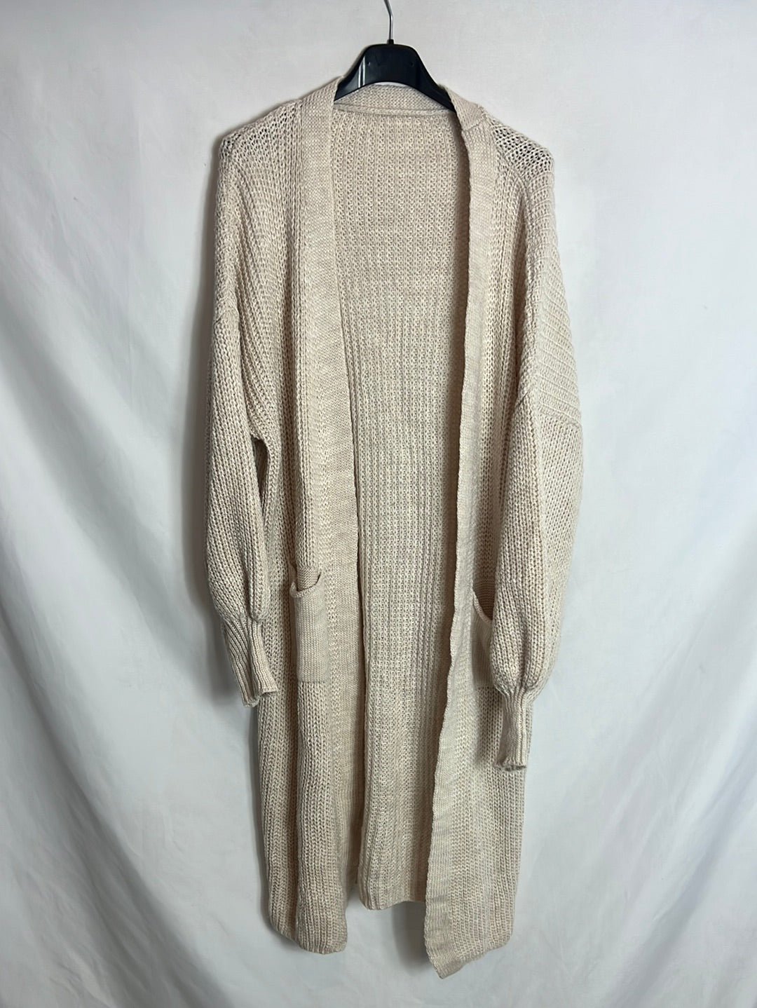 OTHERS. Long beige cardigan with pockets. TM
