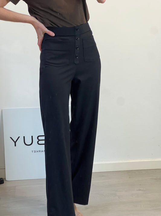 HALARA. Pantalón negro bolillos textura