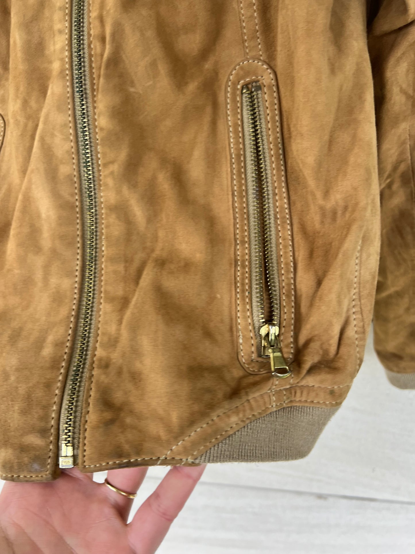 MASSIMO DUTTI. Vintage leather jacket TM (Tara)