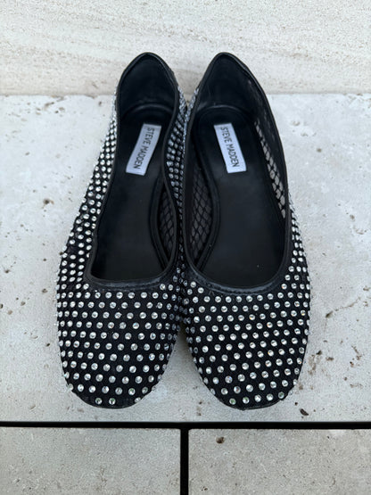 STEVE MADDEN. Bailarina rejilla tachuelas