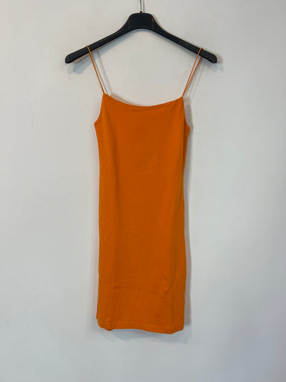 ZARA. Vestido entallado naranja T.m