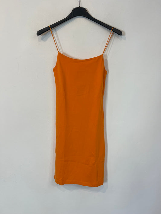 ZARA. Vestido entallado naranja T.m