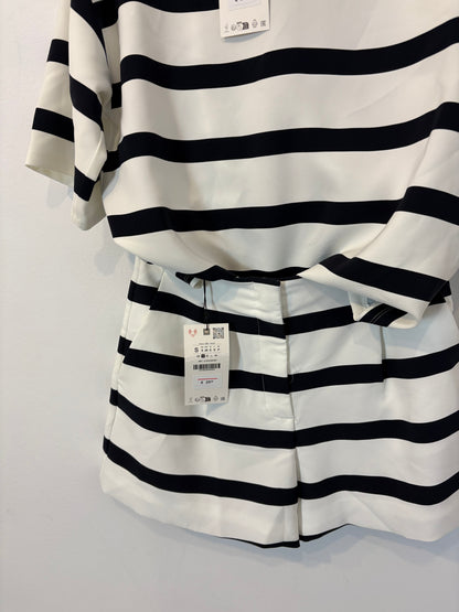 ZARA. Conjunto marinero textura