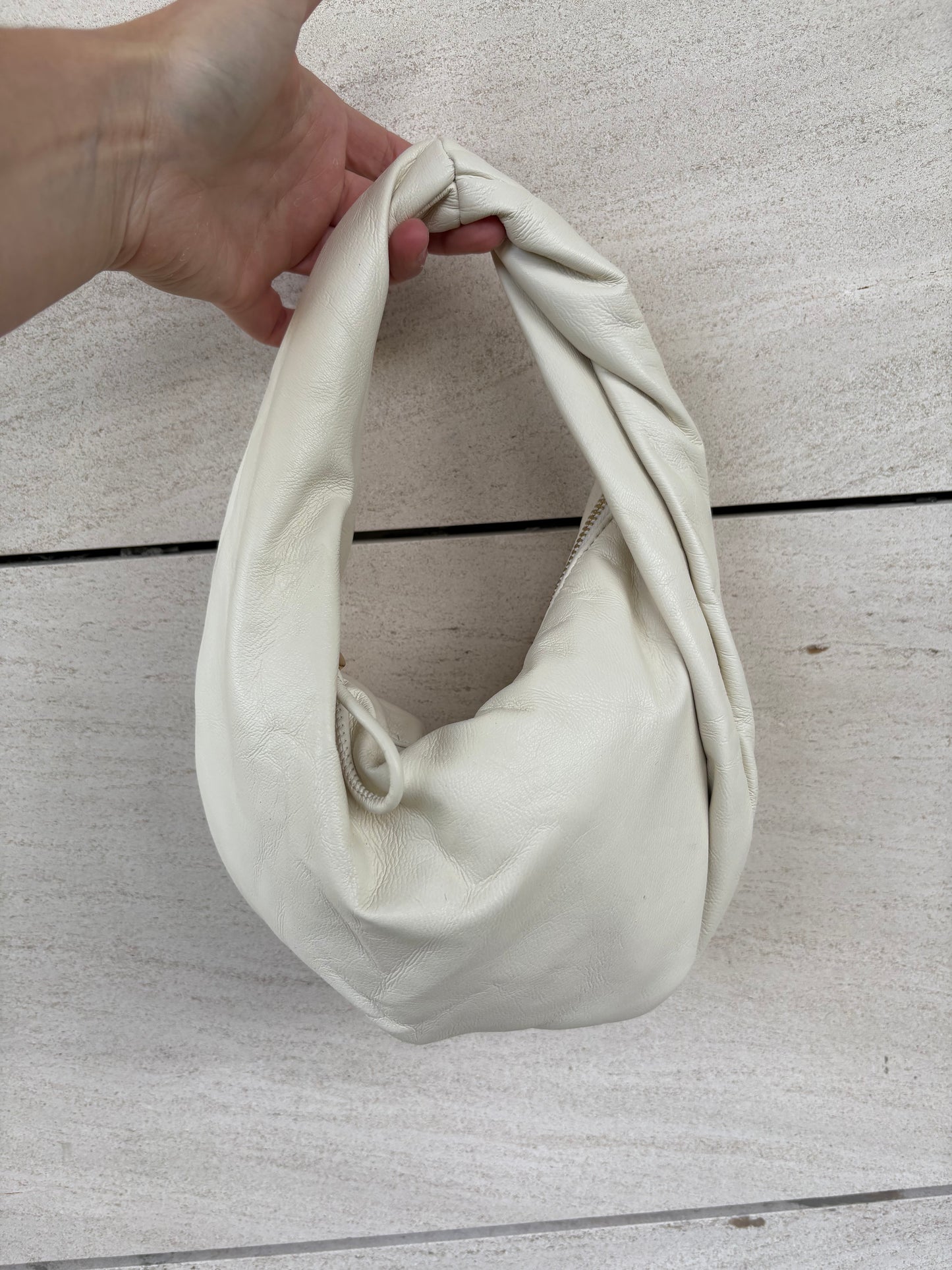 PARFOIS. Bolso beige mini