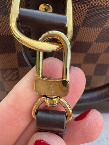 LOUIS VUITTON. Bolso Alma BB
