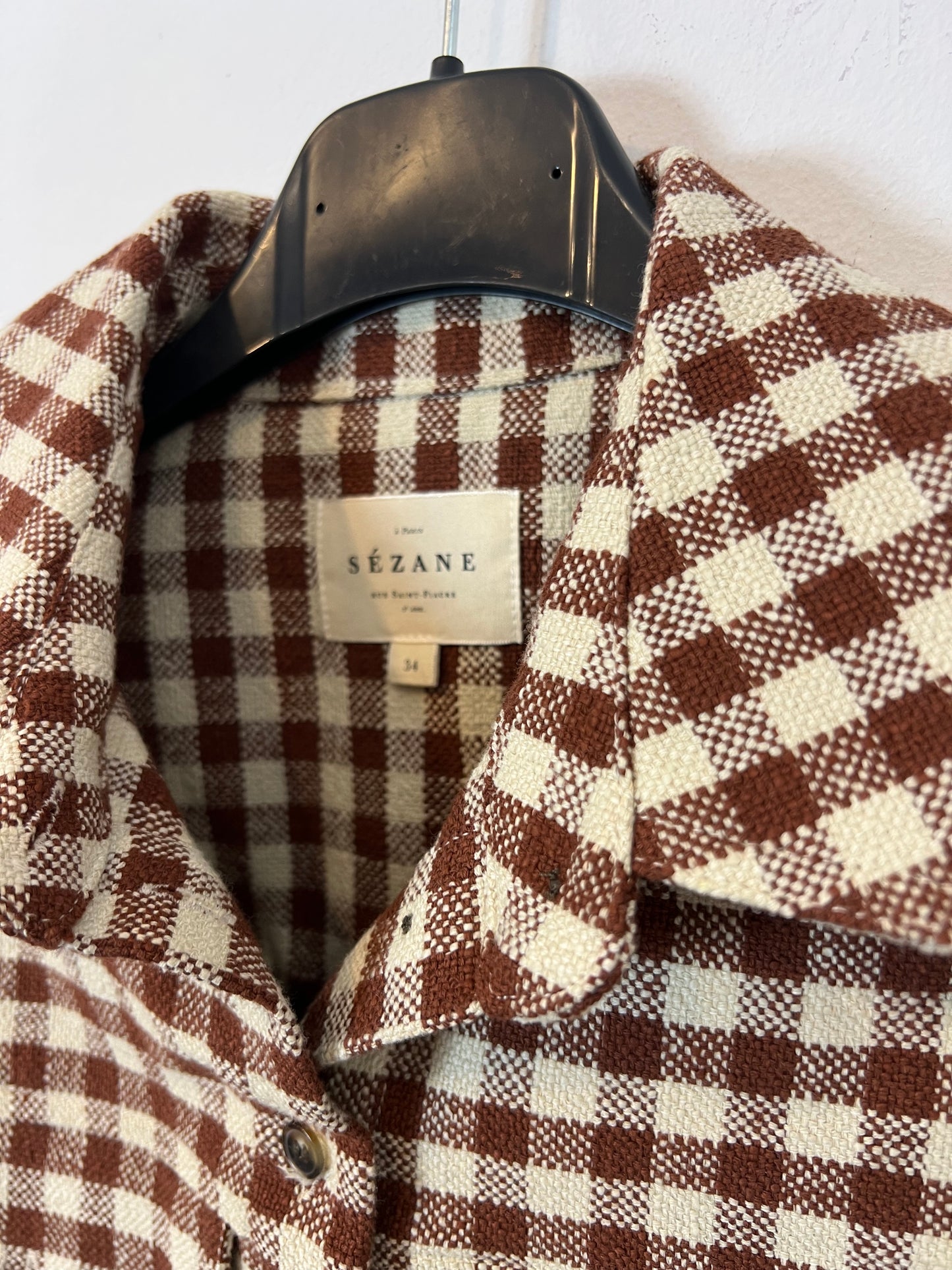 SÉZANE. Camisa textura vichy marrón. T XS