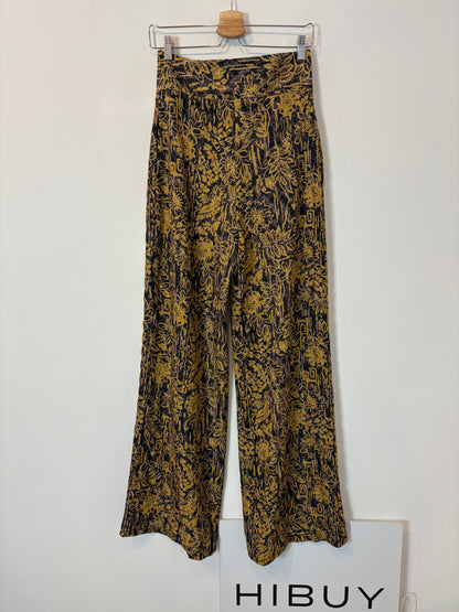 PANAMBI. Pantalón estampado fluido