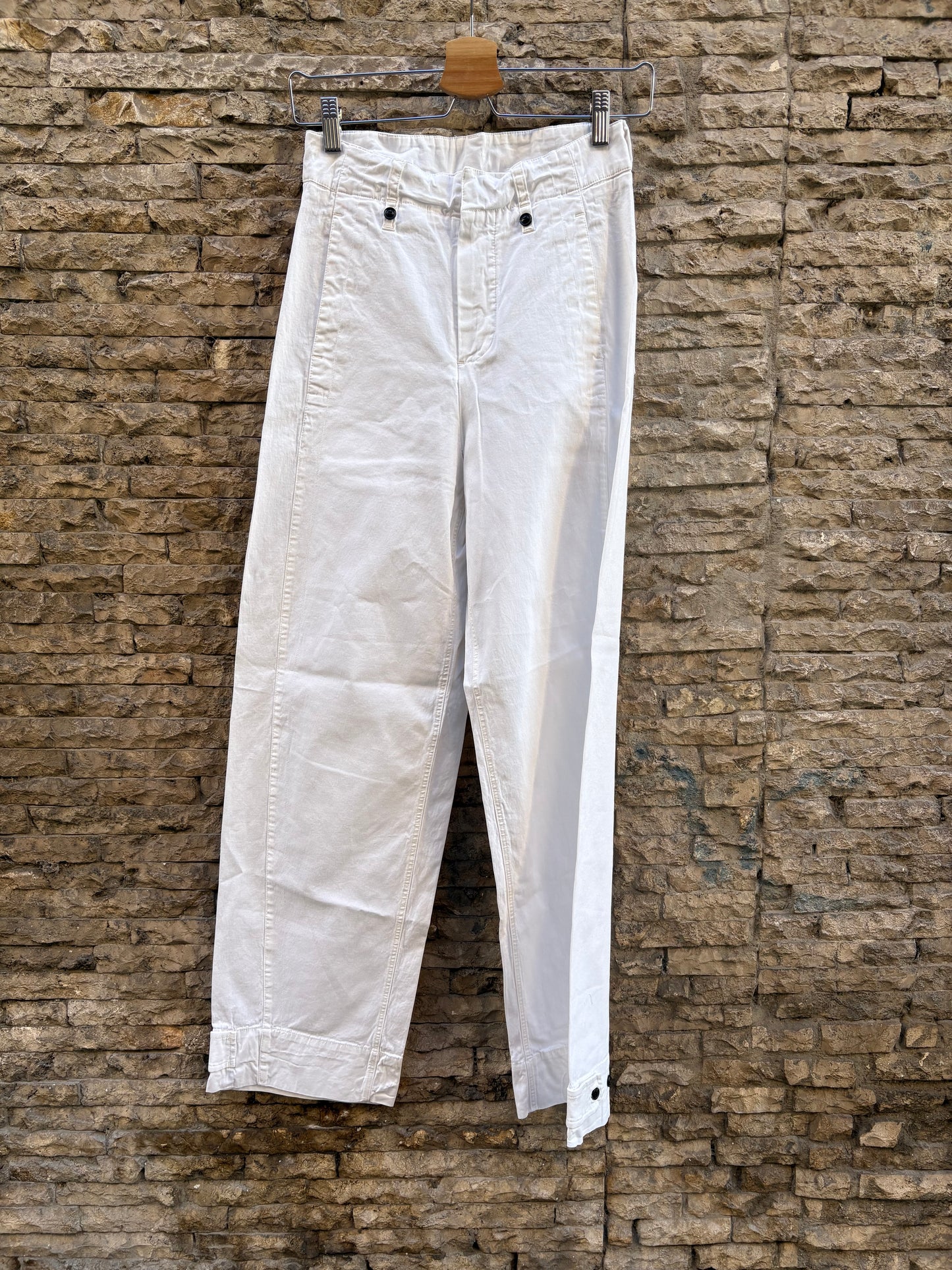 SHON MOTT. Denim ligero blanco pata ancha