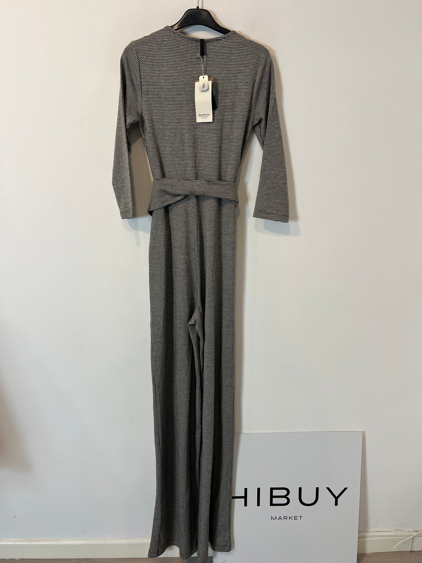 STRADIVARIUS. Mono largo pata de gallo