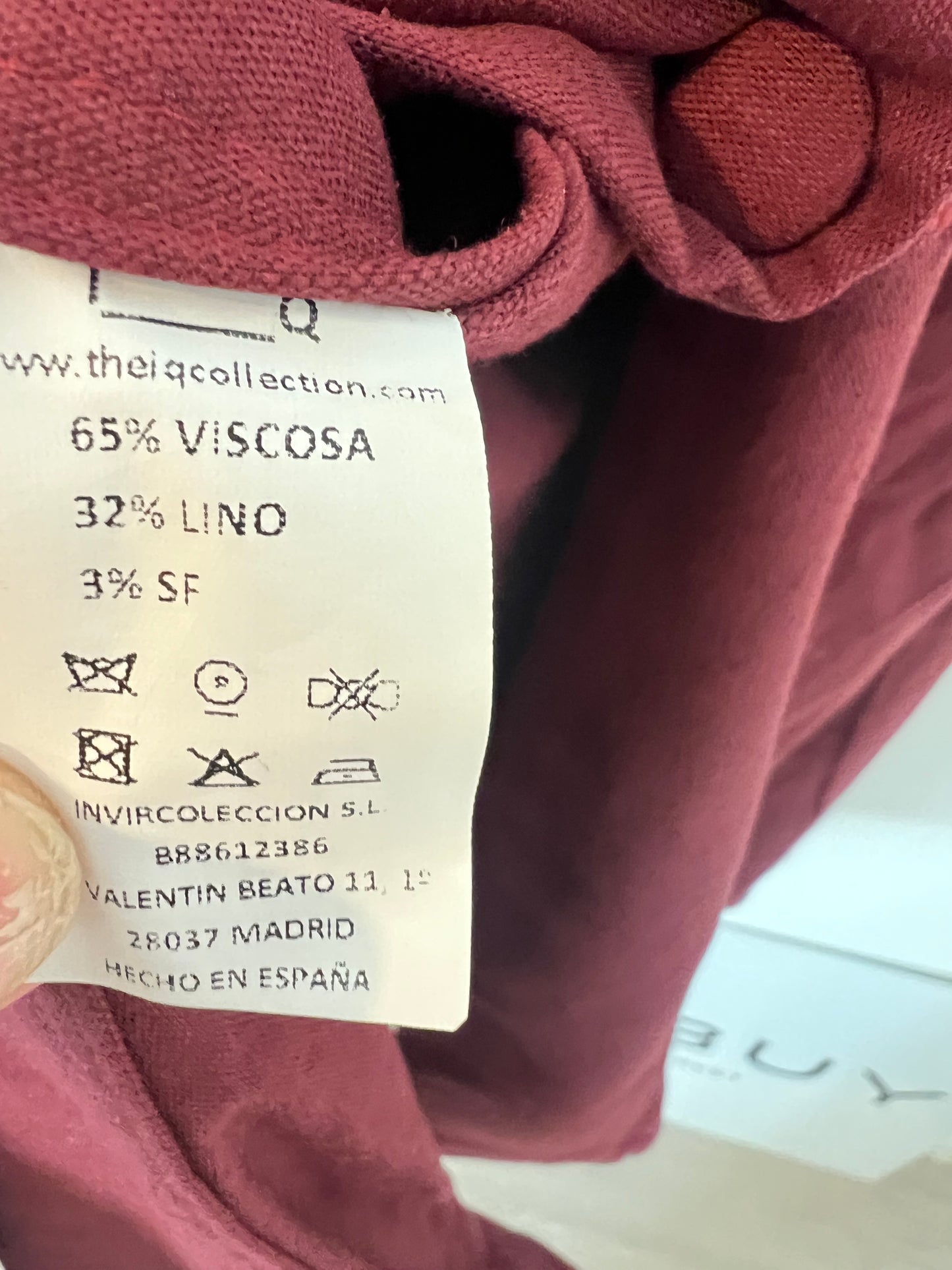 IQ.  COLLECTION. Falda larga burdeos. T M (tara)