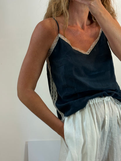 ZADIG & VOLTAIRE. Top azul petróleo seda