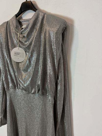 AMEÉ.  Vestido largo plateado T.l