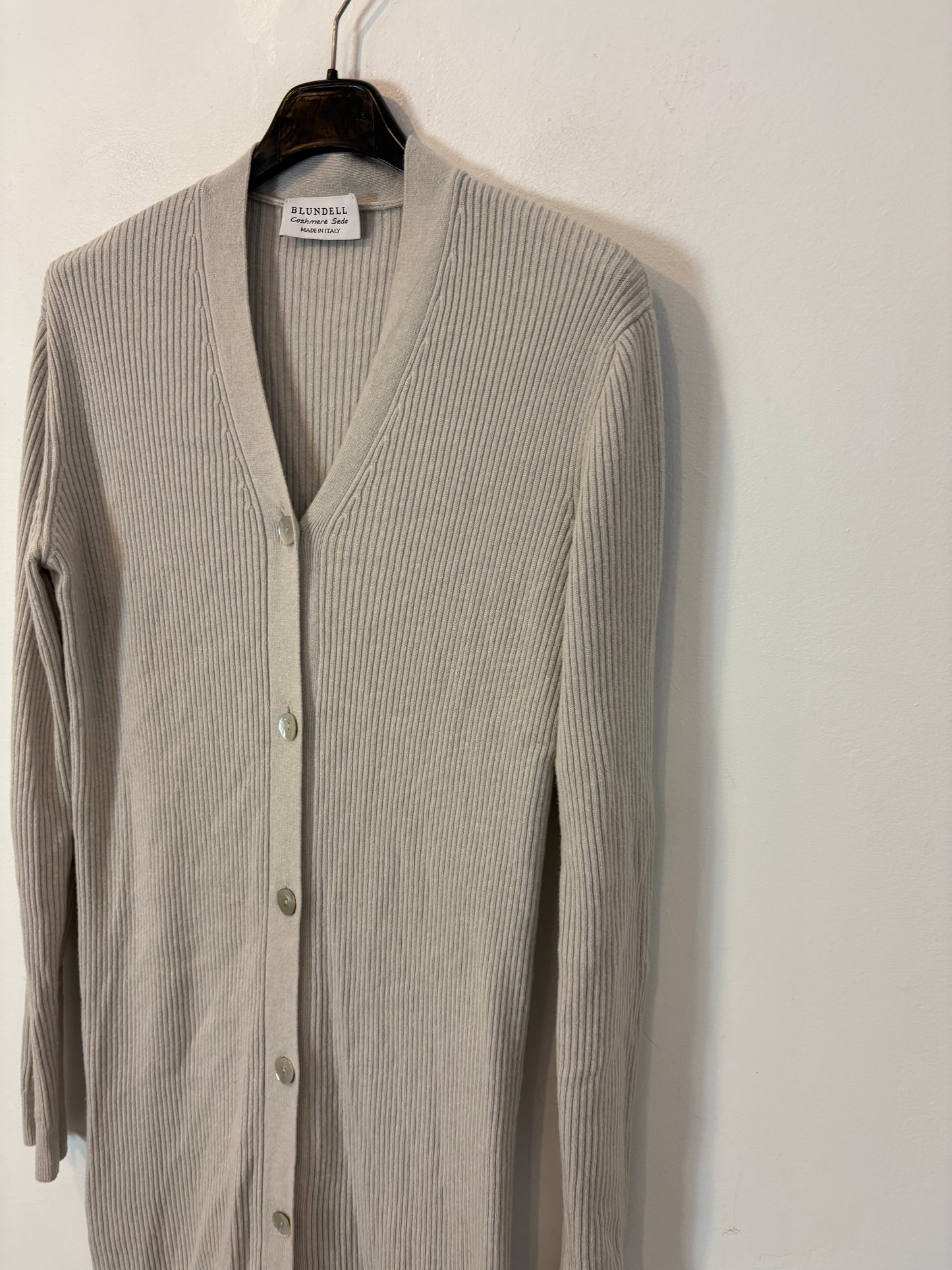 BLUNDELL. Cárdigan largo / vestido canalé con lana y cashmere