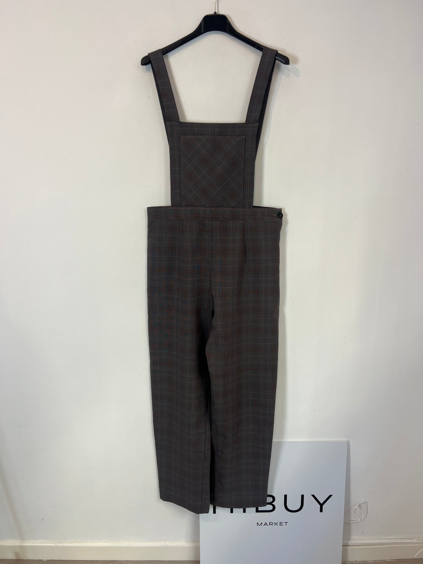 OTRAS. Mono cuadros gris T.S/M