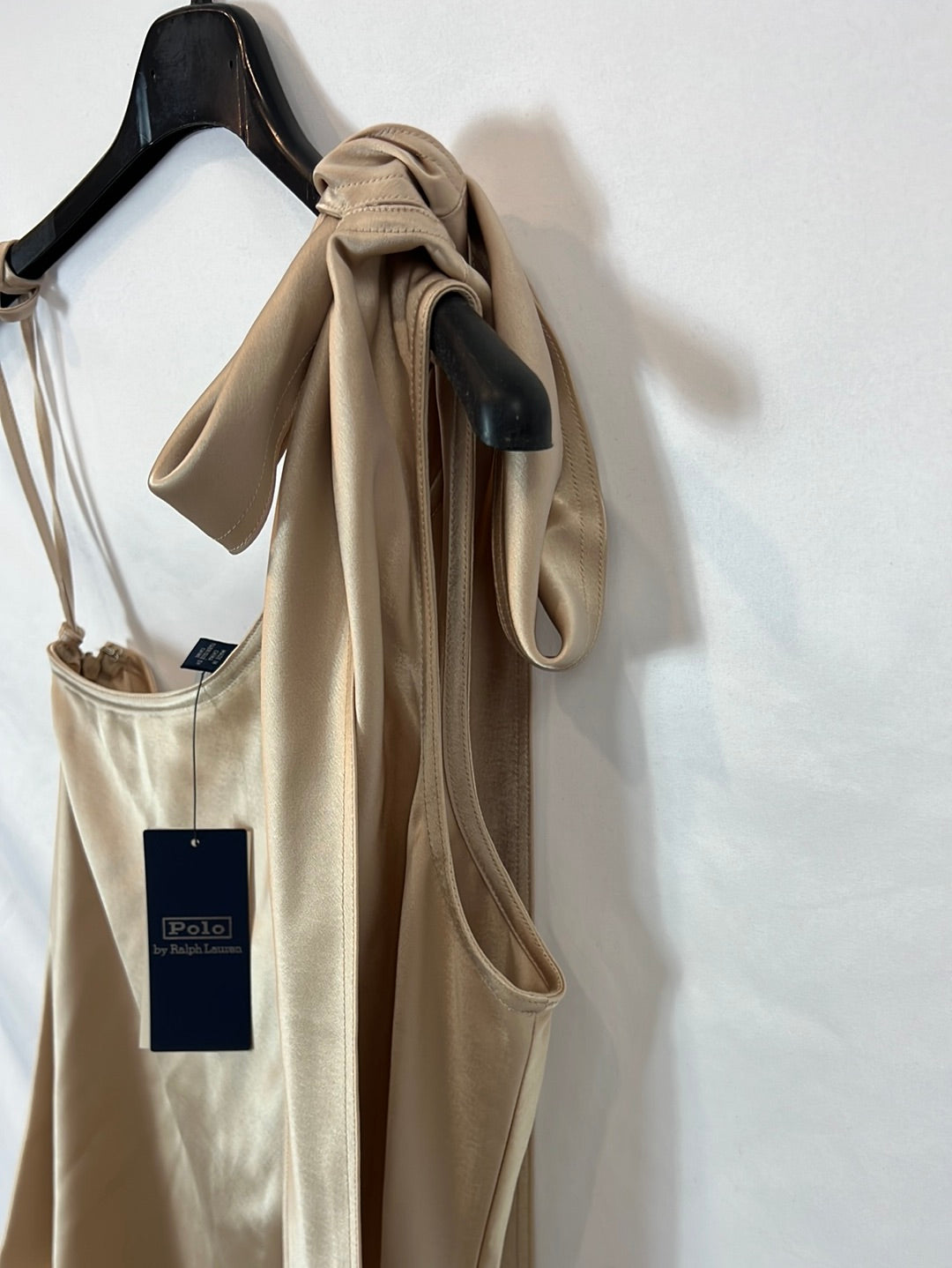 POLO RALPH LAUREN. Top beige satinado asimétrico. T 2 (M)