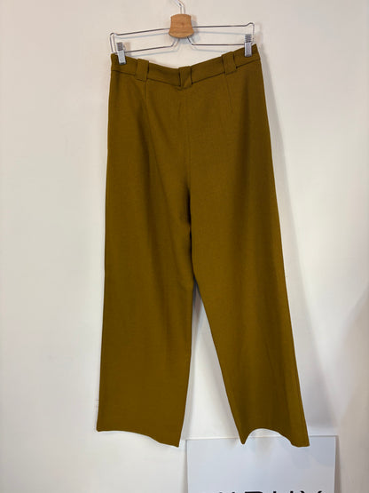SÉZANE. Pantalón fluido caqui pinzas