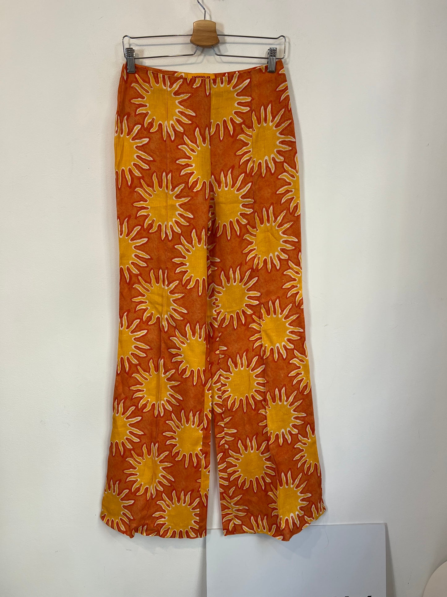 SIMONMILLER X MANGO. Pantalón lino soles